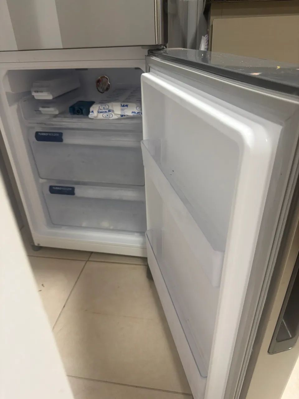 Geladeira Electrolux - 400 L - Inverse - Foto 5