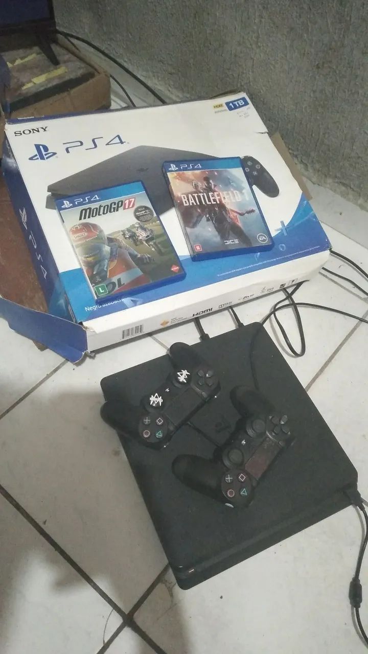 Playstation 4 Slim