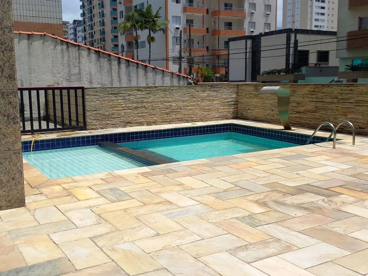 APARTAMENTO 1 SUITE COM SACADA - TUPI