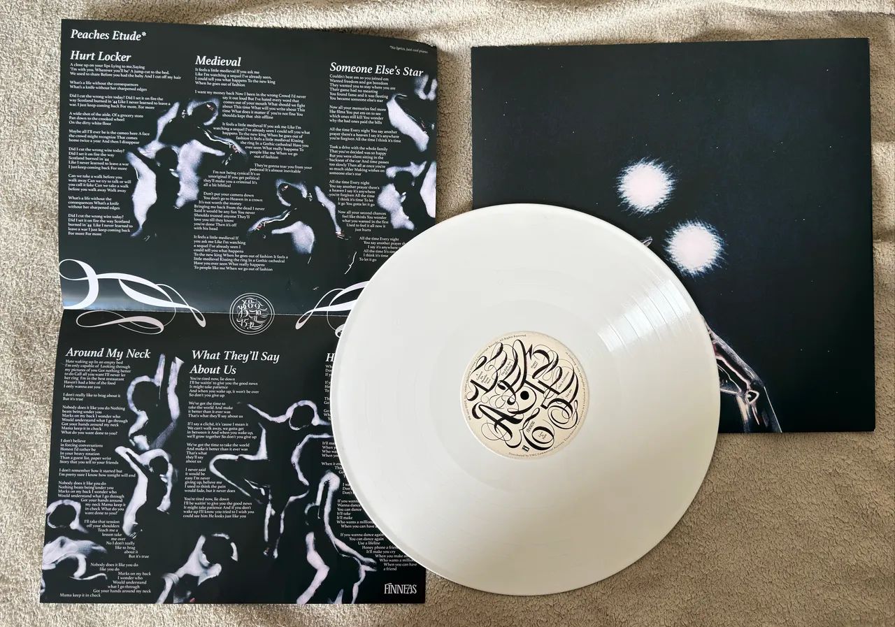 Vinil Finneas - Optimism - Foto 4