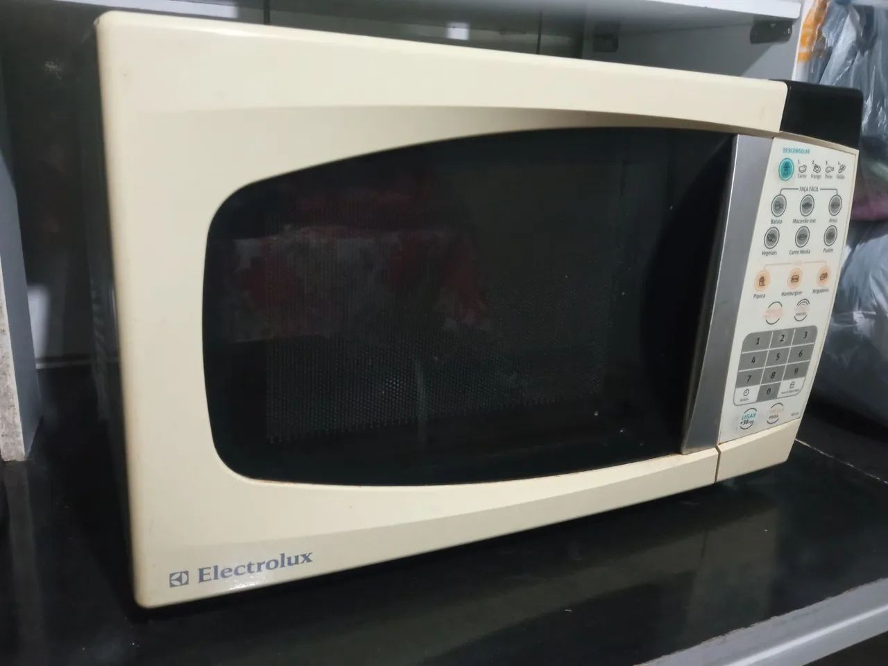 Microondas Electrolux Modelo MEF28 - 18 Litros - Foto 2