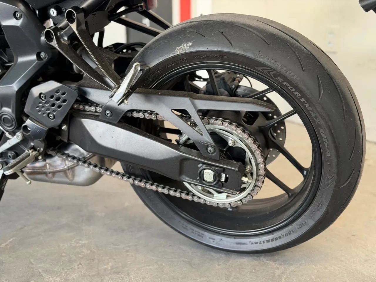 Yamaha MT 07 - Foto 3
