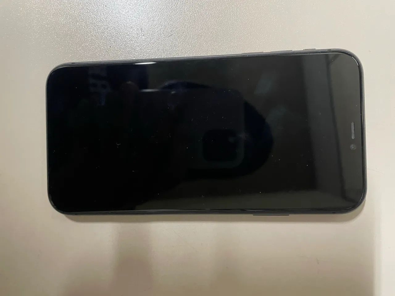 Vendo iPhone 11 64 gigas 