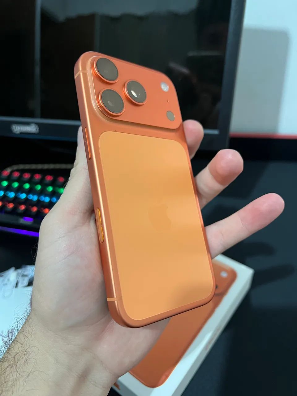 iPhone 17 pro 256gb (oportunidade) - Foto 3