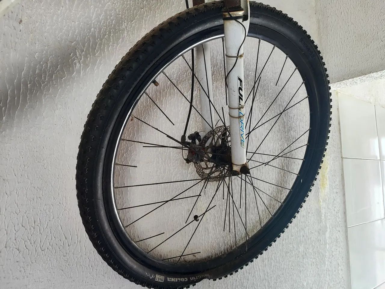 Duas bicicletas (sair rápido) - Foto 3