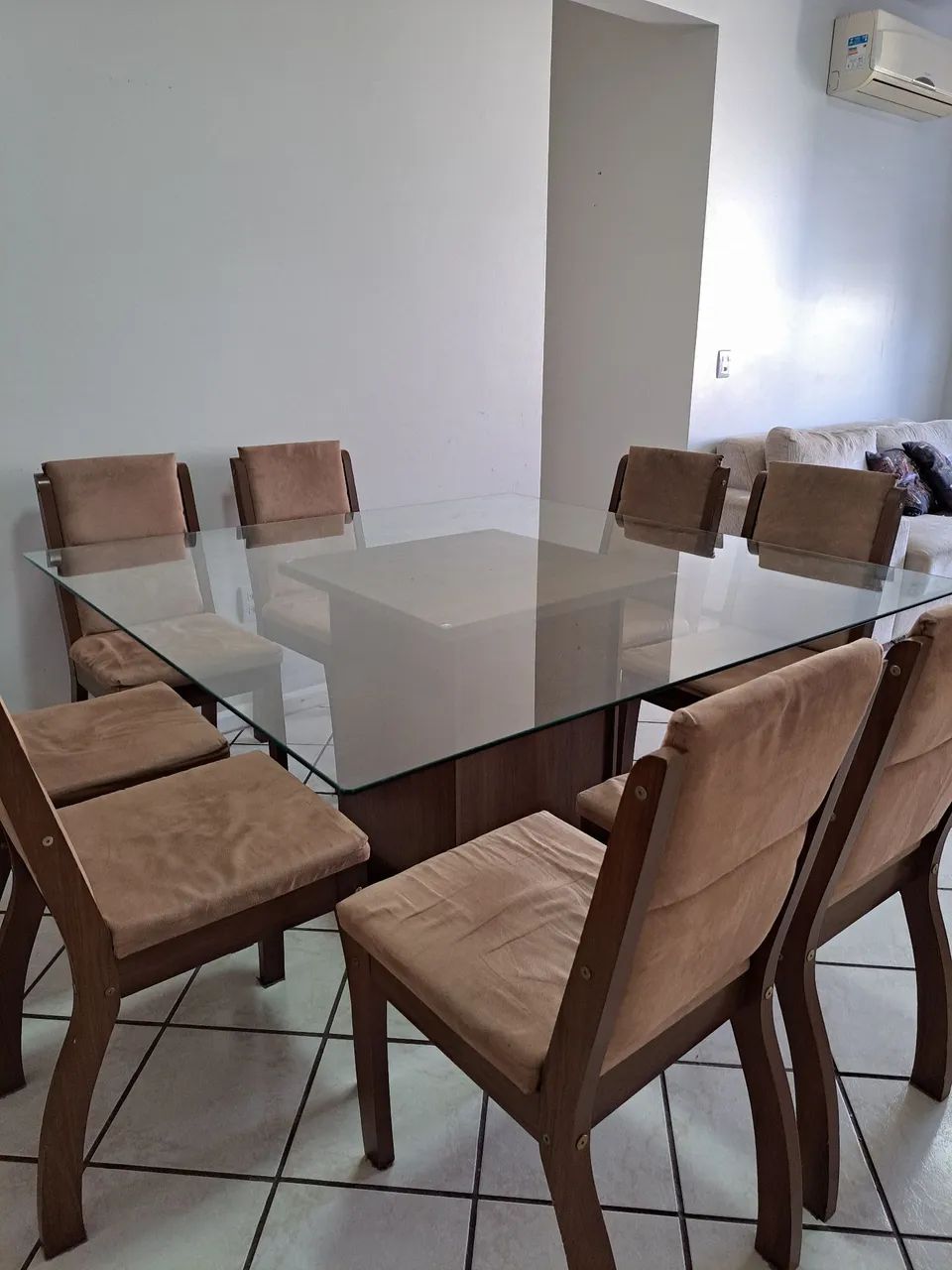Mesa de vidro com 8 cadeiras  - Foto 3