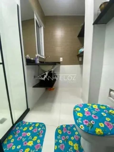 Kitnet/Conjugado - / Residencial / Centro