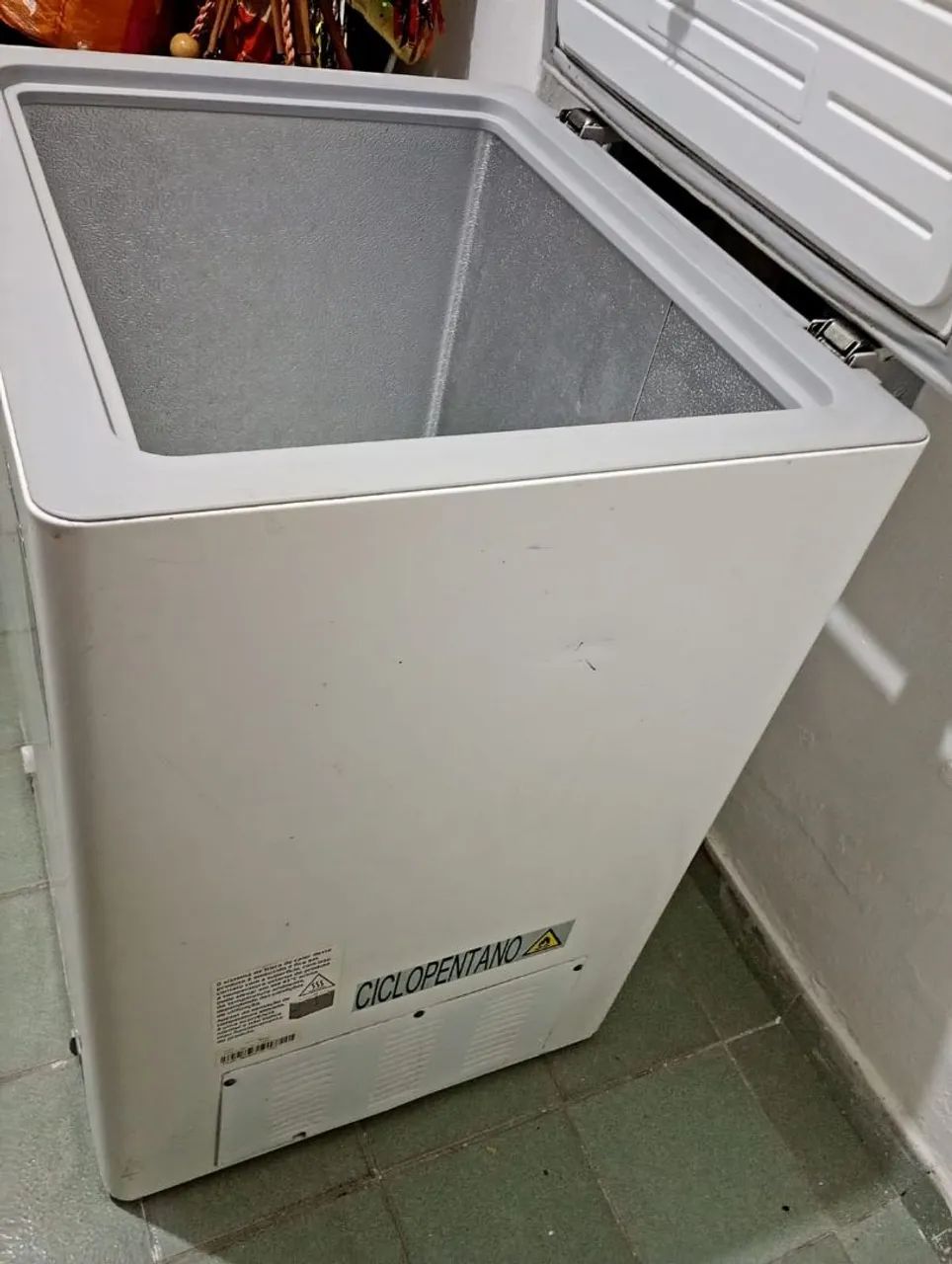 Freezer horizontal Midea Branco ( Com Defeito ) - Foto 4