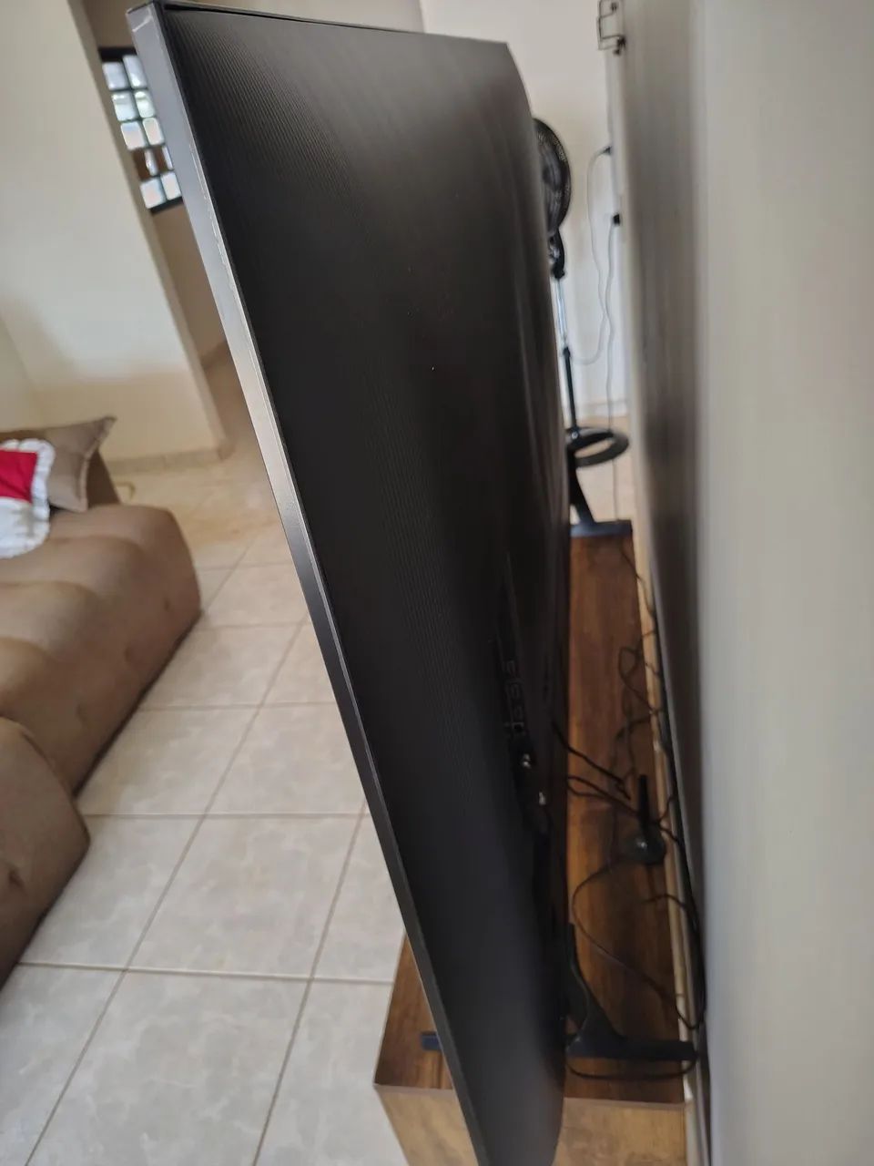 Vendo TV Samsung 75 polegadas  - Foto 5
