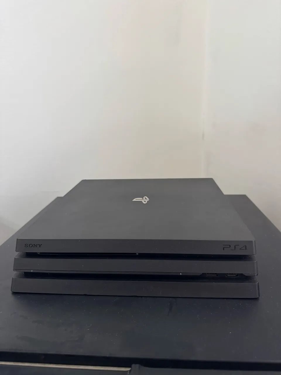 PS4 Pro 1tb - Foto 3