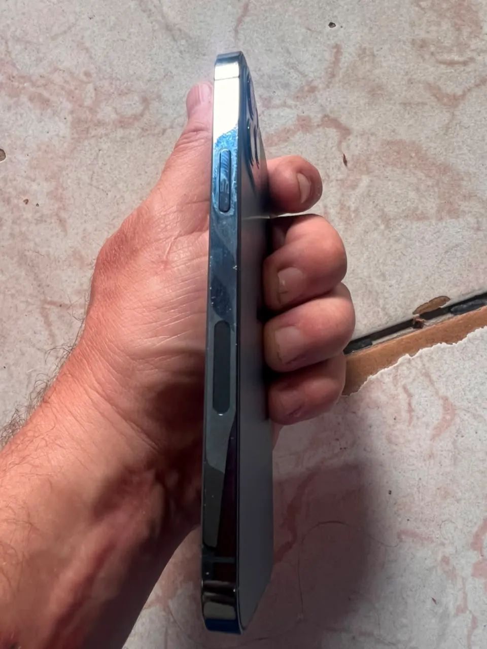 Vendo iPhone 12 Pro 128gb azul - Foto 3