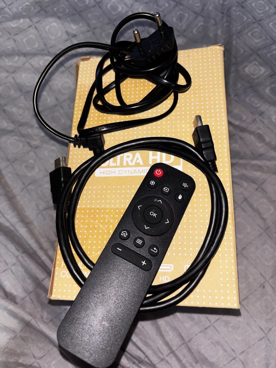 Projetor Ultra HD 4K com High Dynamic Range (HDR) - HDMI, TF e USB - Foto 5