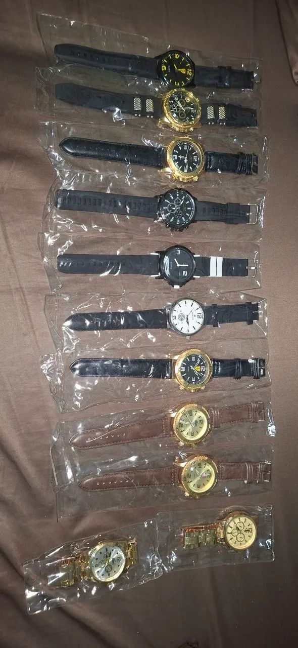 Vende-se relógios