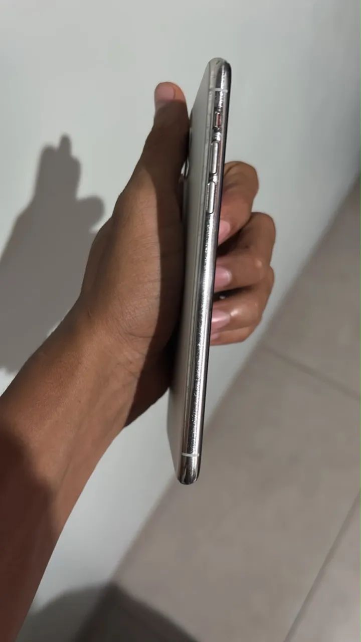 IPHONE 11 PRO MAX - Foto 2
