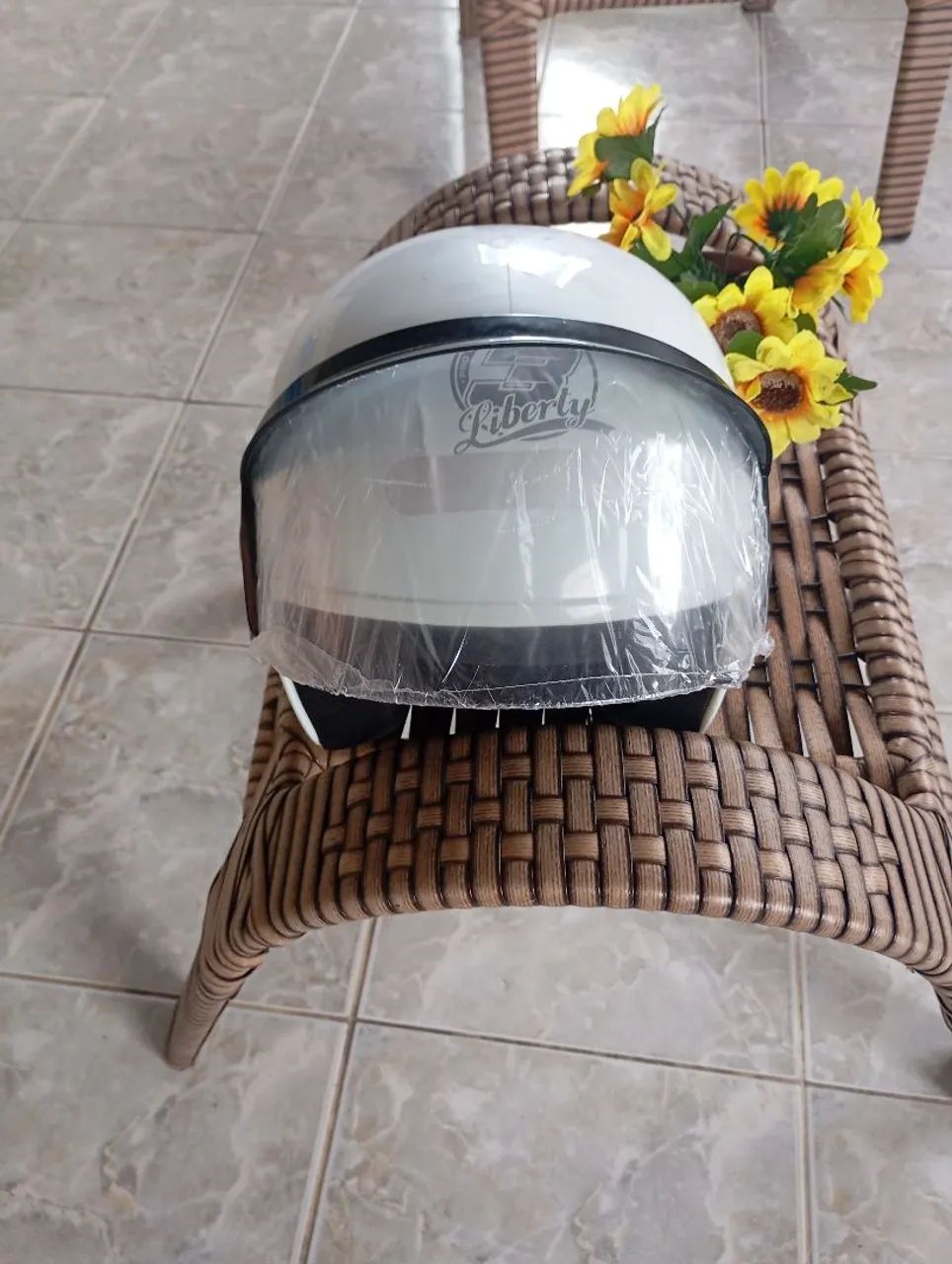 Capacete novo
