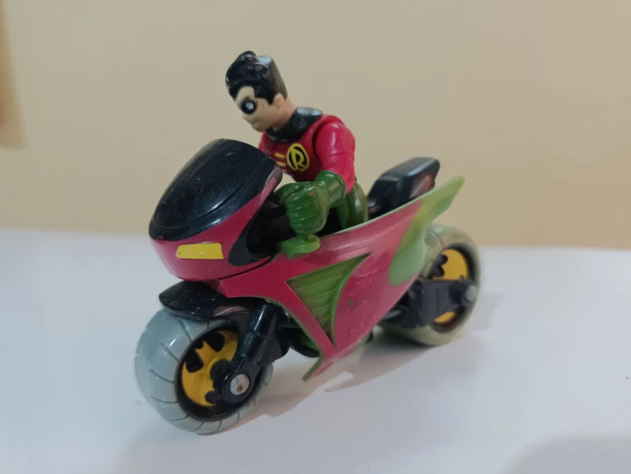 Boneco Robin 