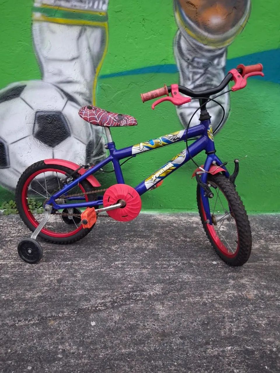 Bicicleta homem aranha  c/ mascara - Foto 2