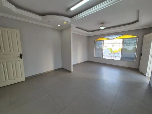 Casa em Capoeiras com 398 m² para venda - Foto 2