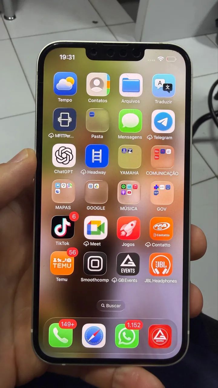 IPhone 13 novíssimo