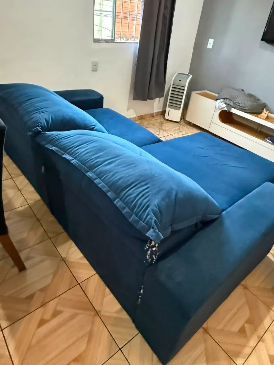 VENDO SOFÁ RETRÁTIL E RECLINÁVEL - Foto 4
