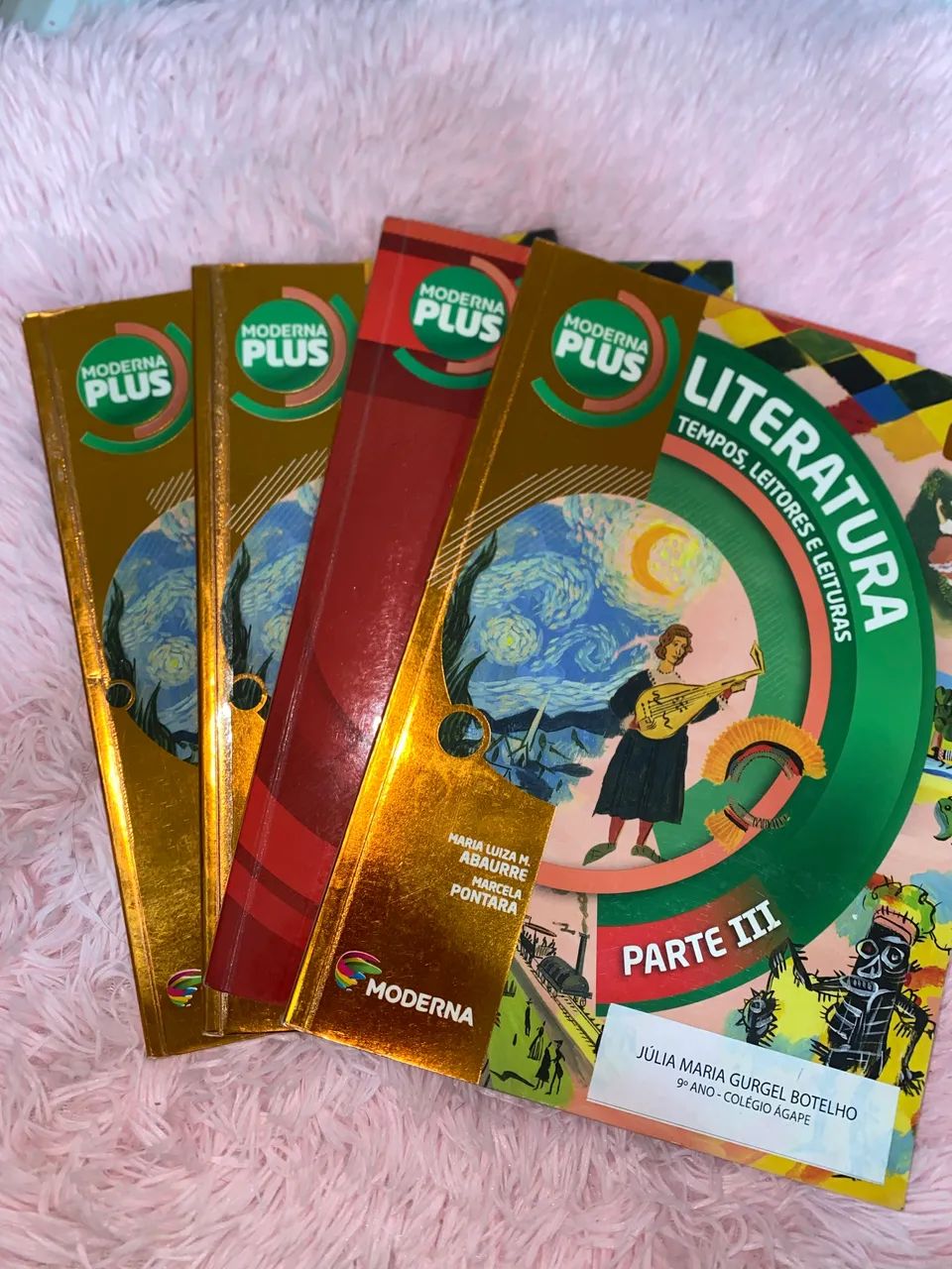 Livros escolares, Farias Brito etc.