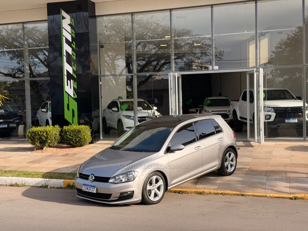 Volkswagen Golf Golf Comfortline 1.0 TSI Total Flex Mec. 2017
