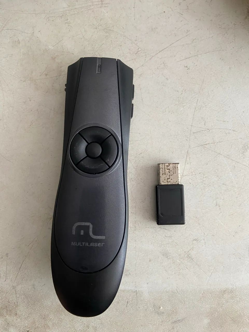 Apresentador de Slides Multilaser com Laser Pointer + Receptor USB