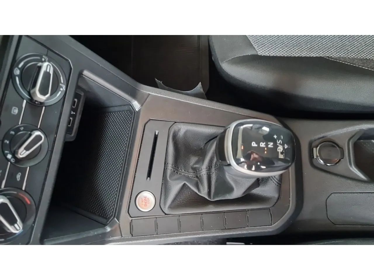 Volkswagen Polo Sense 1.0 170 TSI, foto 16 de 17