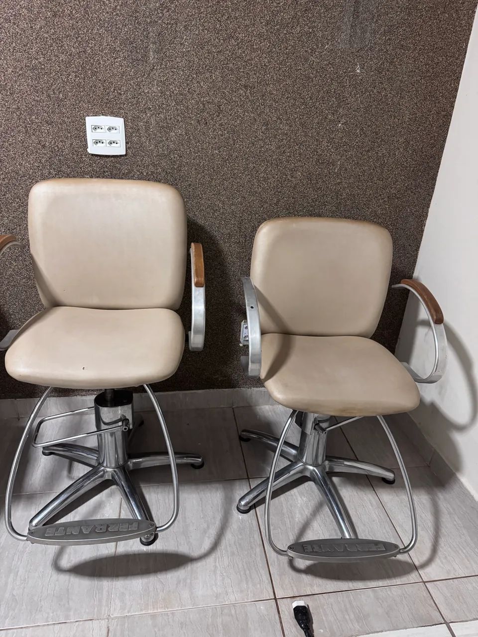 Cadeiras para salão 