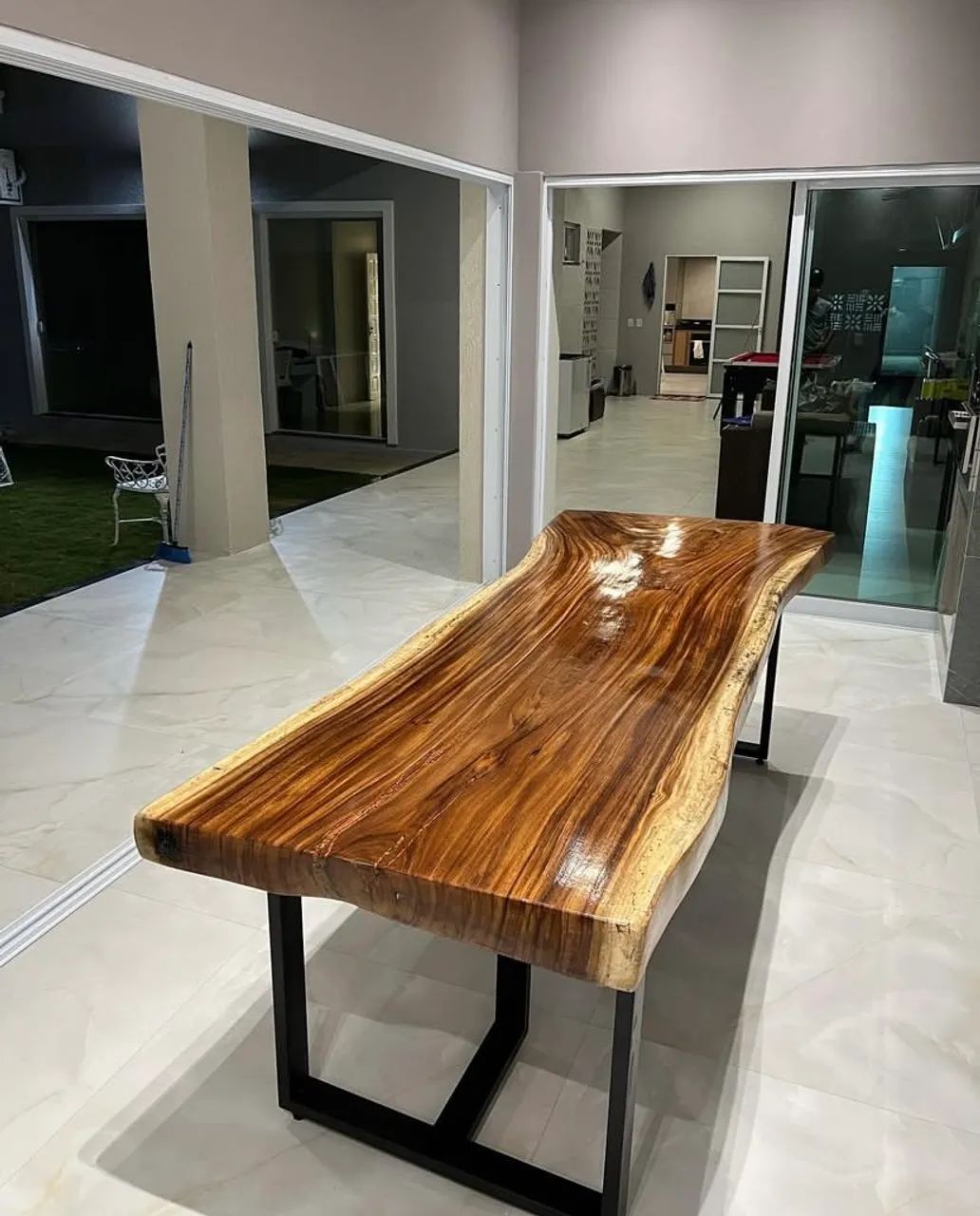 Mesa com metalom  - Foto 4