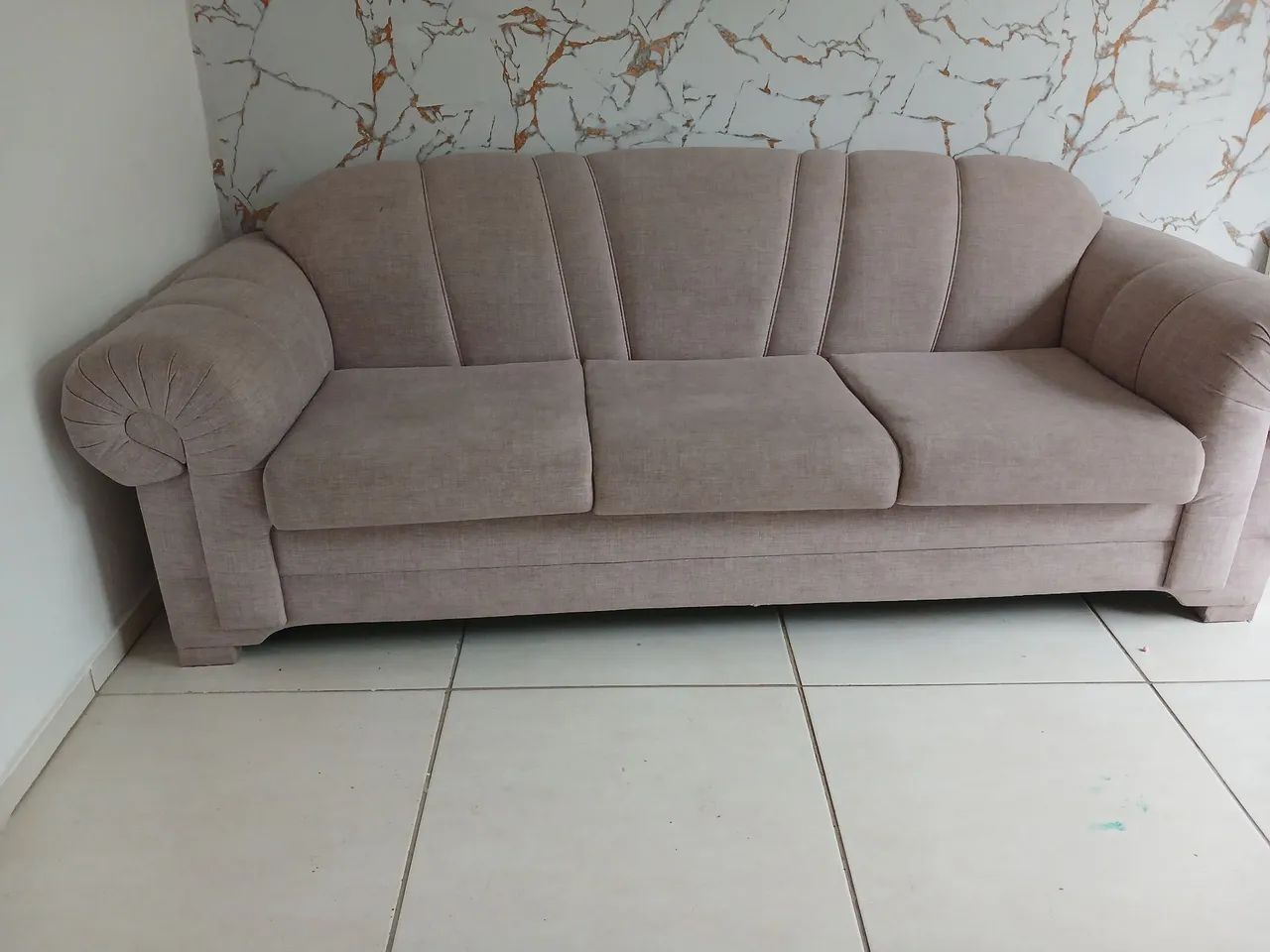 Sofá confortável de espuma e personalizado  - Foto 2