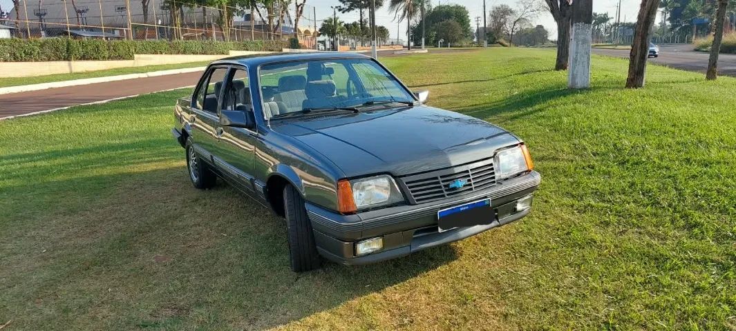 Chevrolet Monza Classic SE 2.0 /mpfi E EFI 2P E 4P 1987 - Foto 2