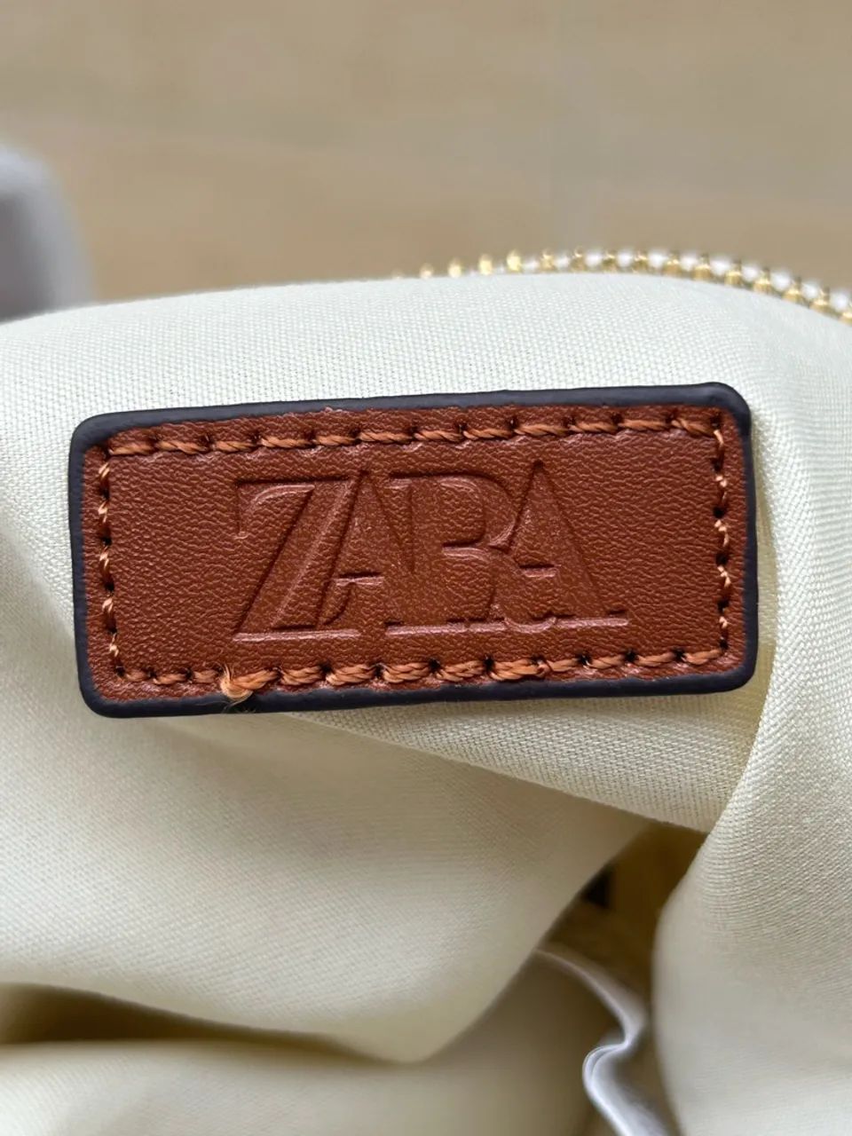 bolsa tote zara bege e marrom - Foto 3