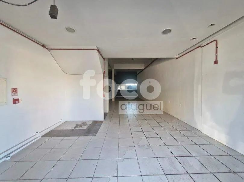 Cômodo comercial de 244 m² para aluguel em Nossa Senhora Aparecida - Foto 2