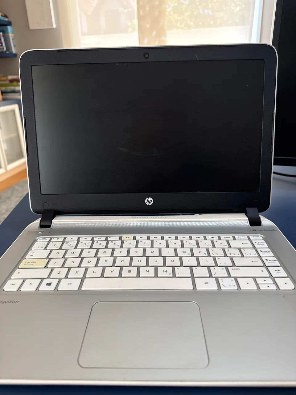 Vendo notebook HP  R$ 600,00