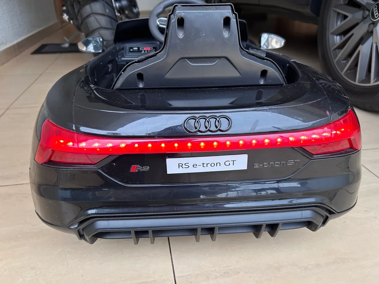 Carro elétrico Audi RS e-tron GT - Foto 5