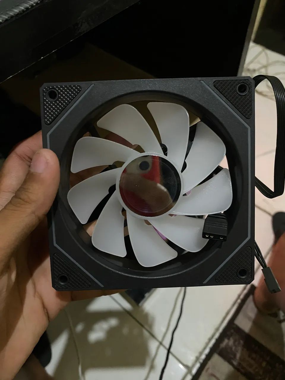 Vendo 1 ventooinha argb  - Foto 2