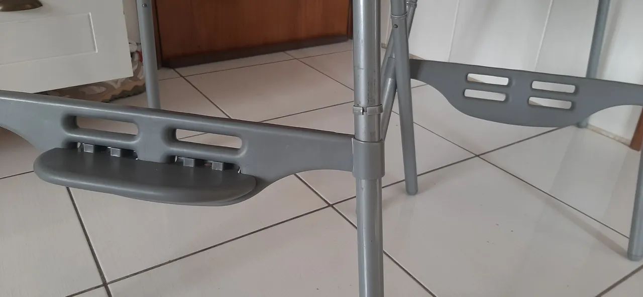 Cadeira de alimentação  - Foto 3