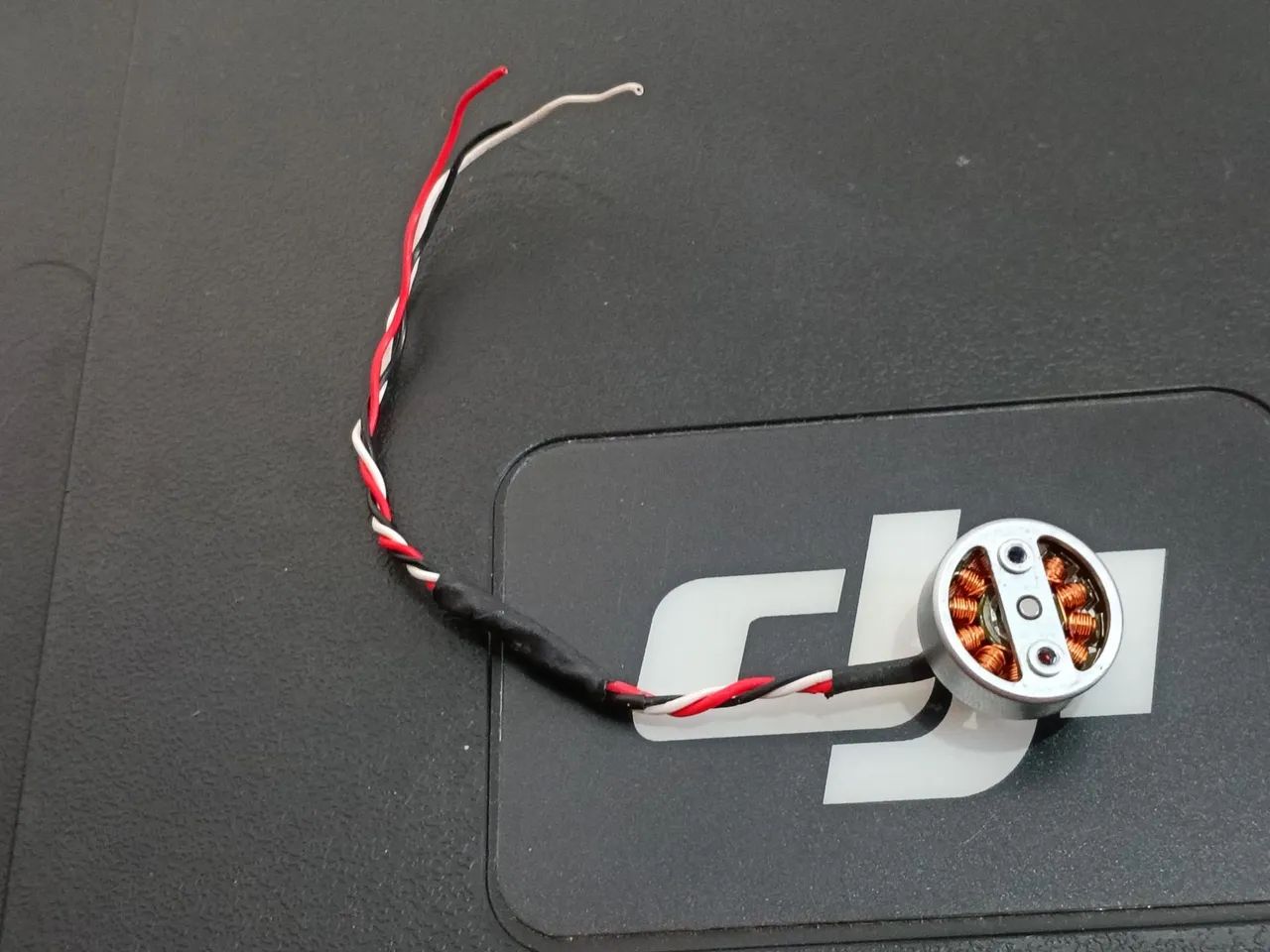 Peças de reposição dji mini leia a descrição  - Foto 4