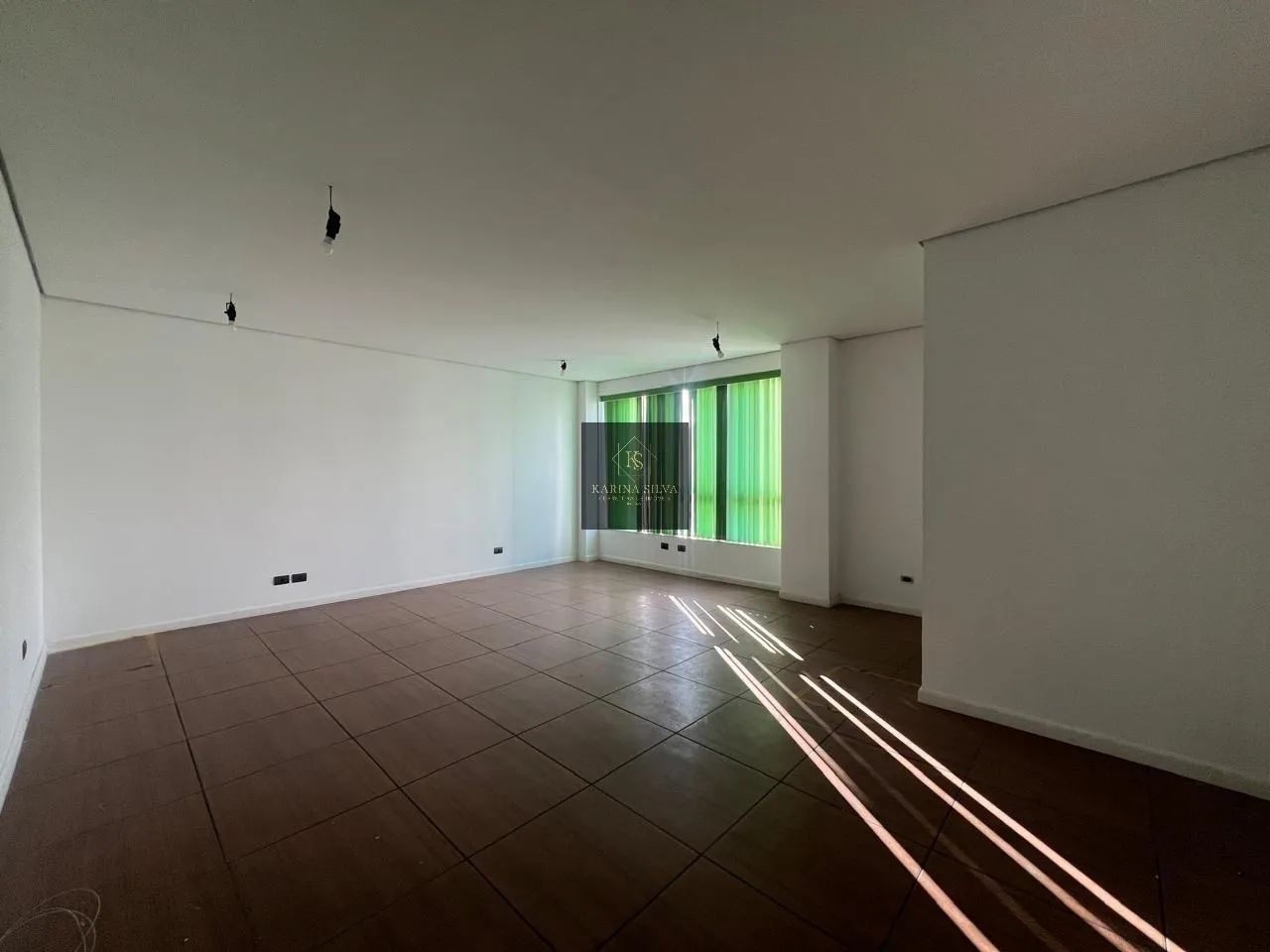 SALA COMERCIAL em Taubaté - São Paulo, Centro