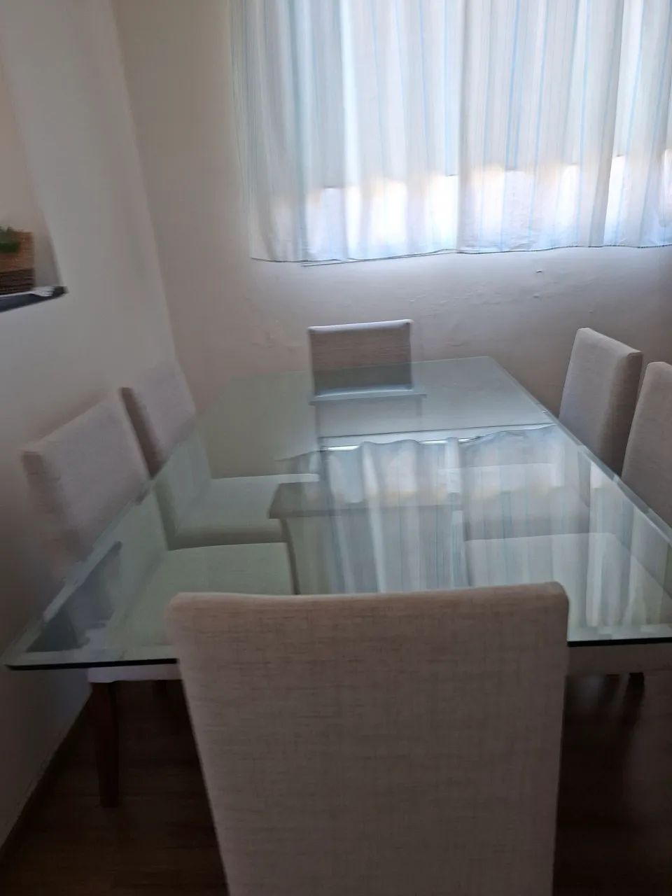 Mesa de jantar com 6 cadeiras de tecido de linho hipermealizado  - Foto 2