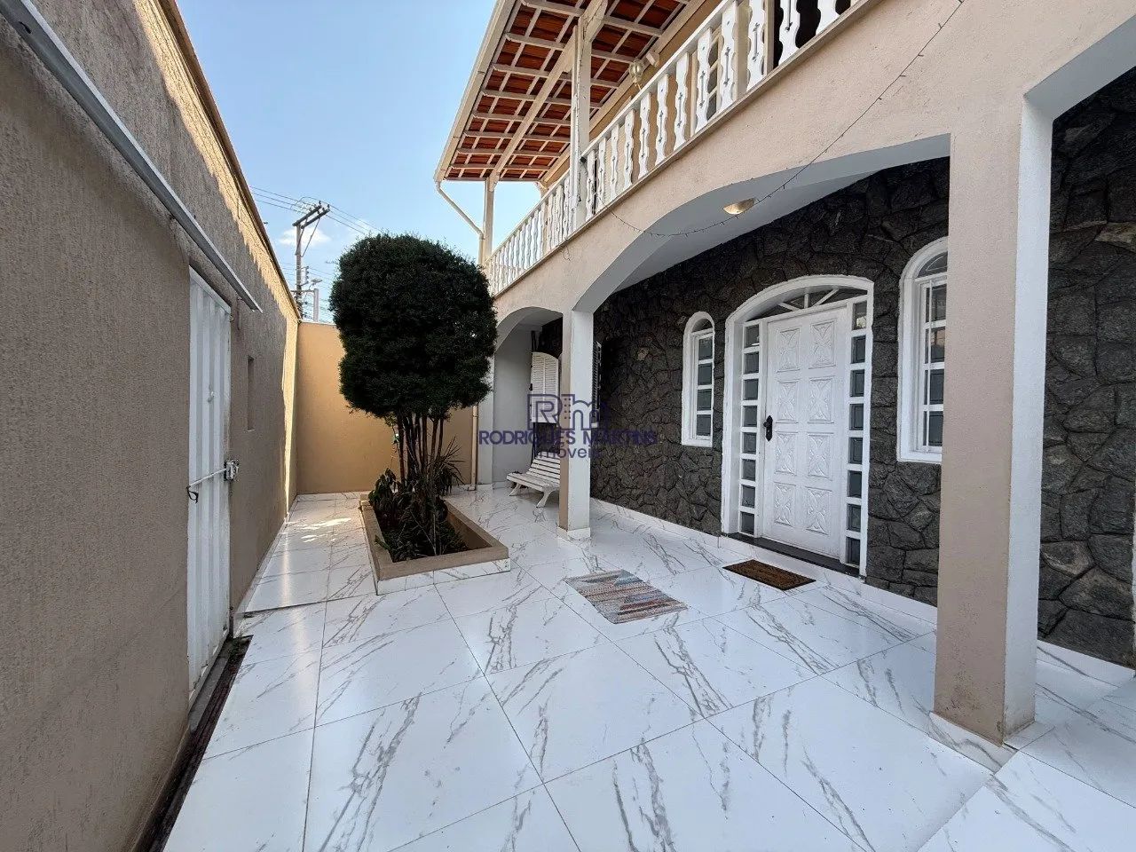 Casa com habite-se 04 Quartos, - Jardim Alvorada - Foto 5