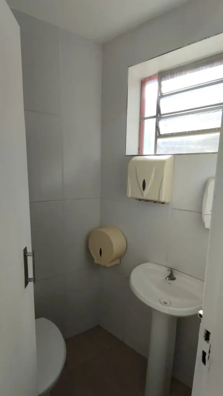 Imóvel para aluguel tem 211 M² com 5 quartos em Jardim Botânico - Curitiba - PR - Foto 5