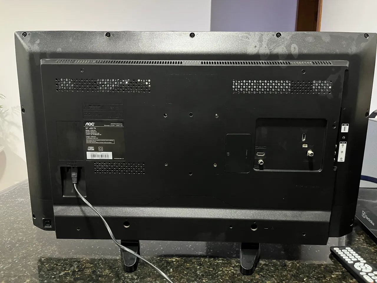 TV AOC 32 Polegadas Full HD - Foto 3