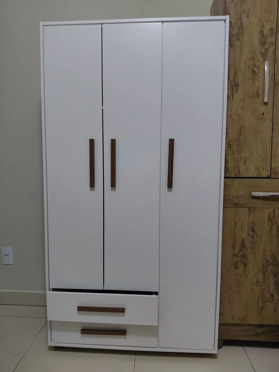 Guarda Roupas Solteiro