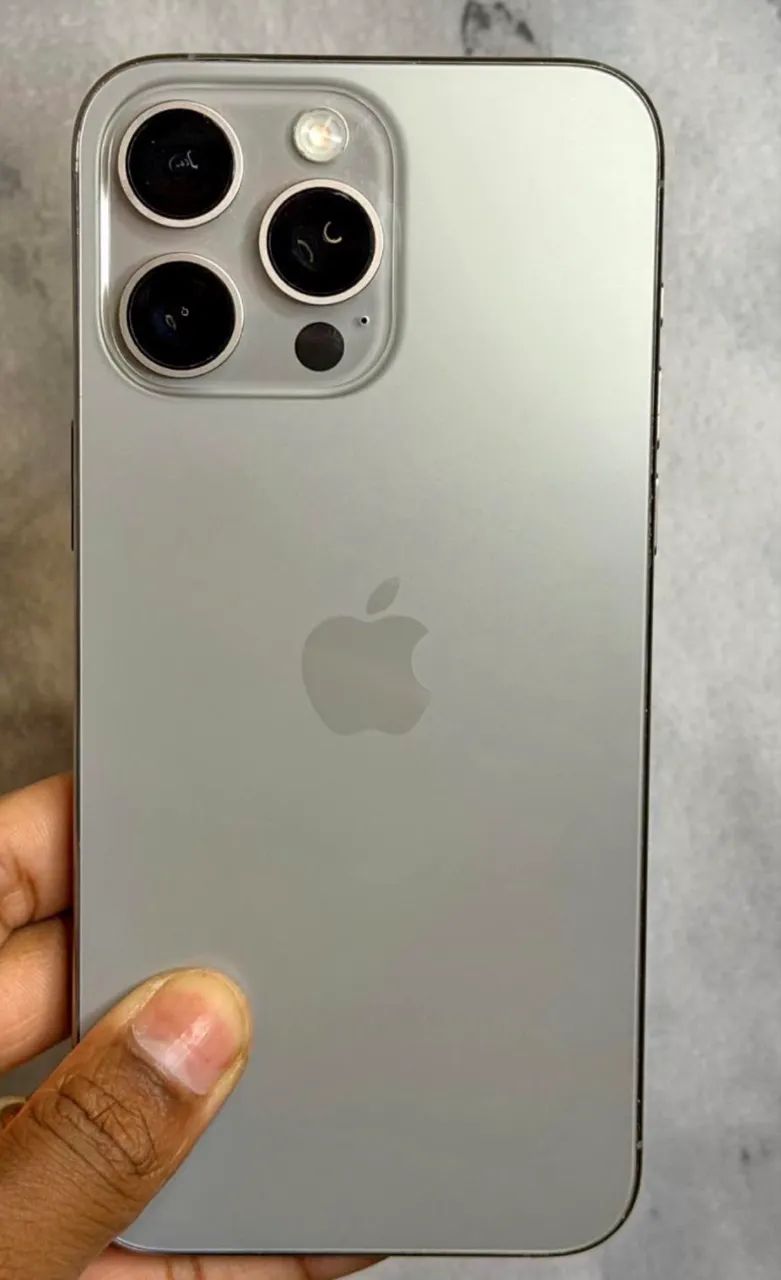 Iphone 15 pro max  - Foto 3