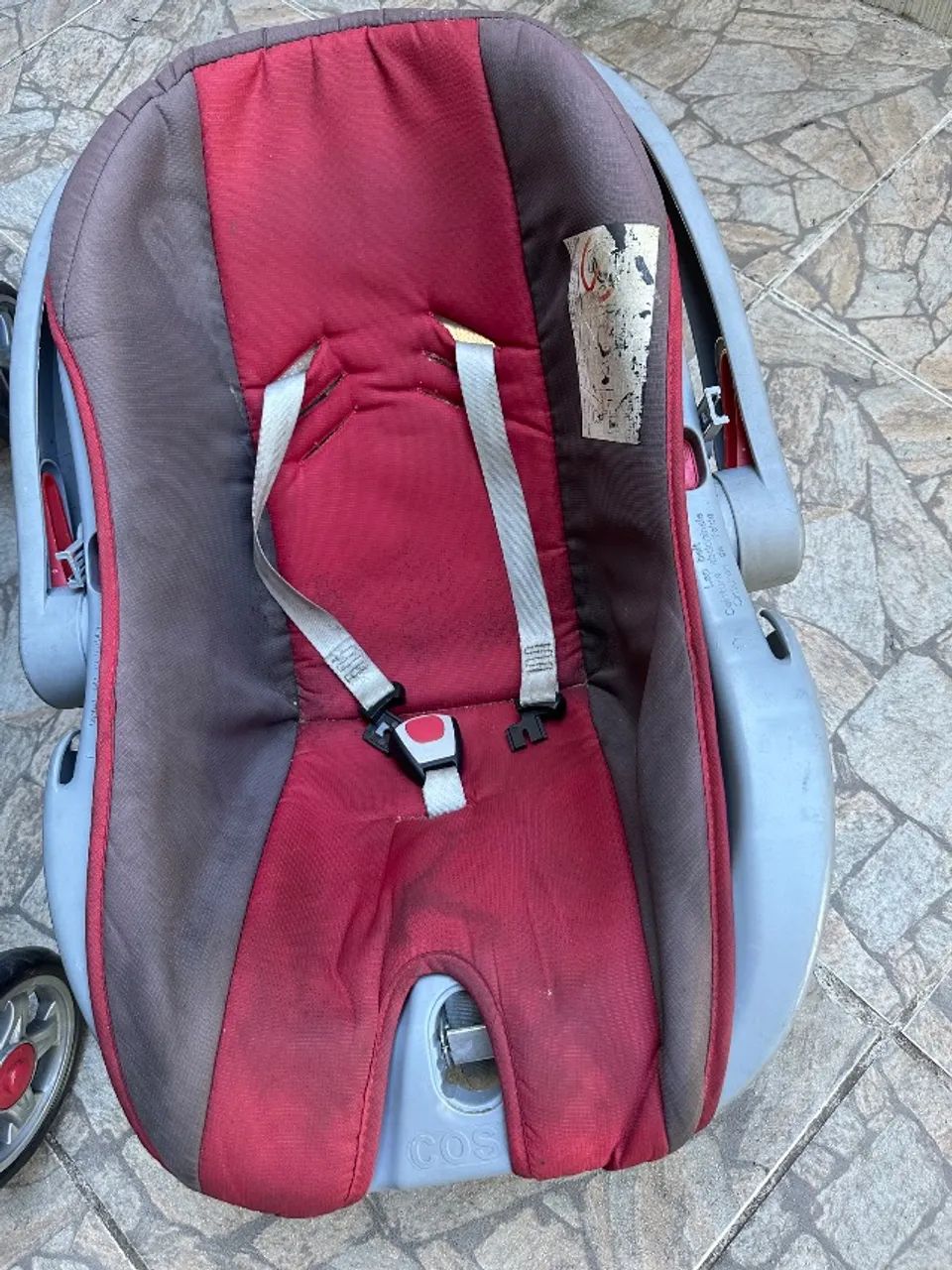 Carrinho de bebê + bebê conforto cosco - Foto 2