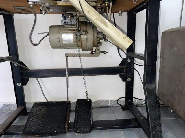 Máquina de overlockinterlock - Foto 2