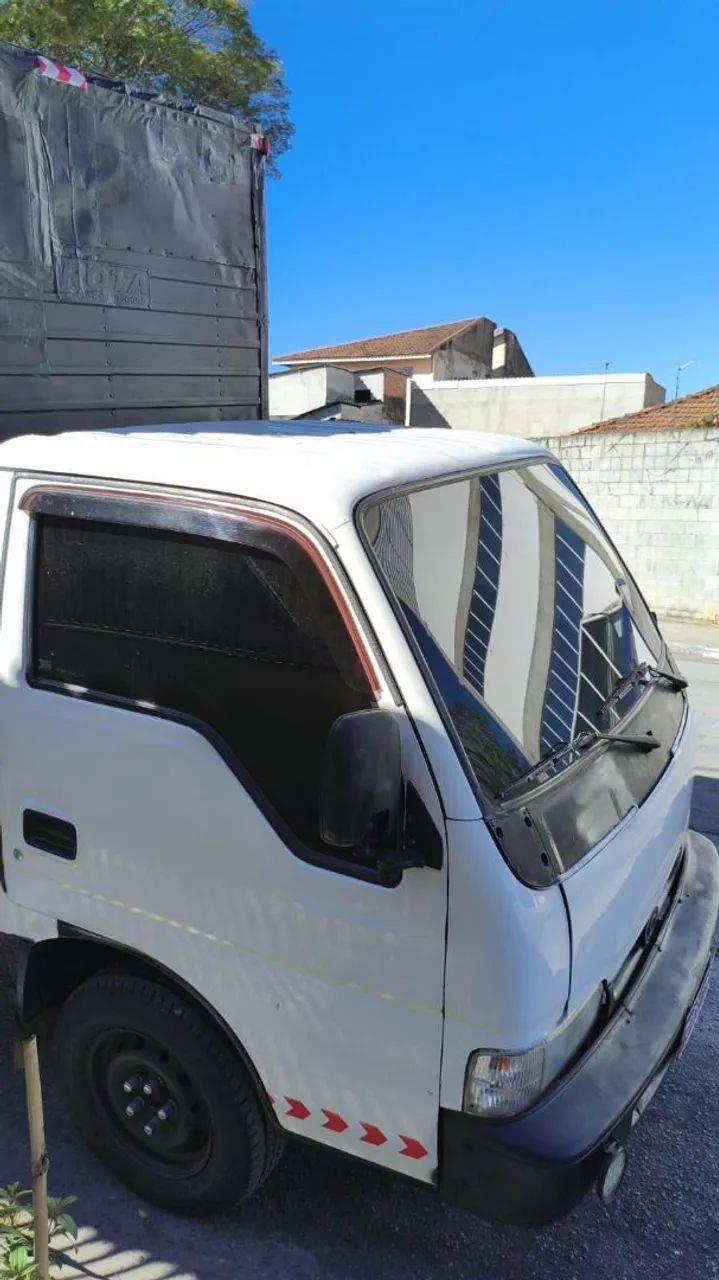 Kia bongo ba ú conservado  - Foto 2