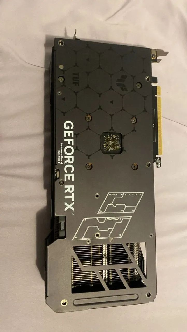 RTX 4060 Ti 8GB - Foto 5